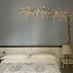 Konukevi Cortiletto D'alba Con Ristorante Alba (Piedmont)