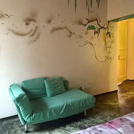 Casa de hóspedes Cortiletto D'alba Con Ristorante