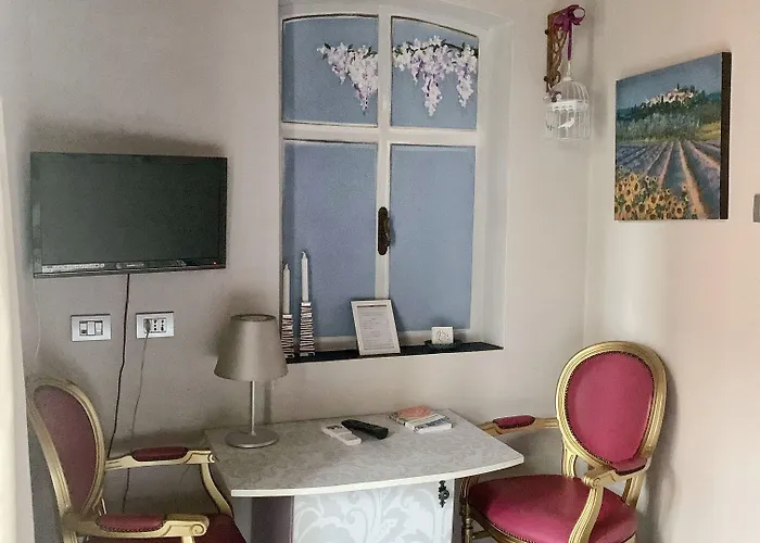 Guest house Cortiletto D'alba Con Ristorante Alba (Piedmont)